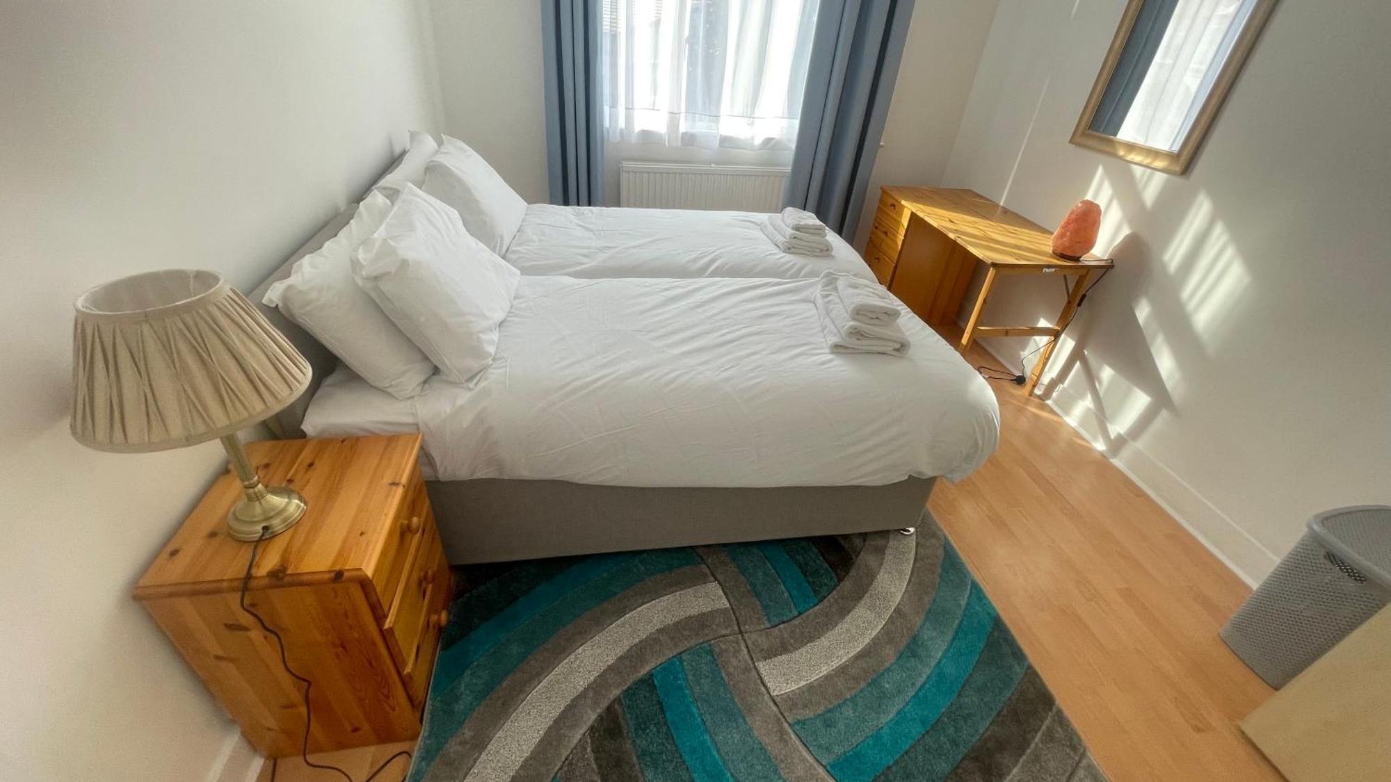 Onsitestays - 3 Bedroom House Near Tottenham Hale * Londres